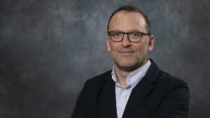 Dr. Ryan Dehoff
